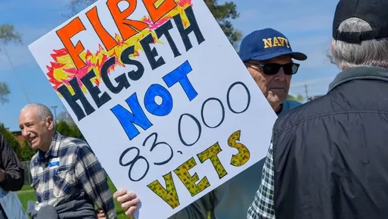 Illinois veterans, VA employees rally to protest expected Trump administration cuts | News